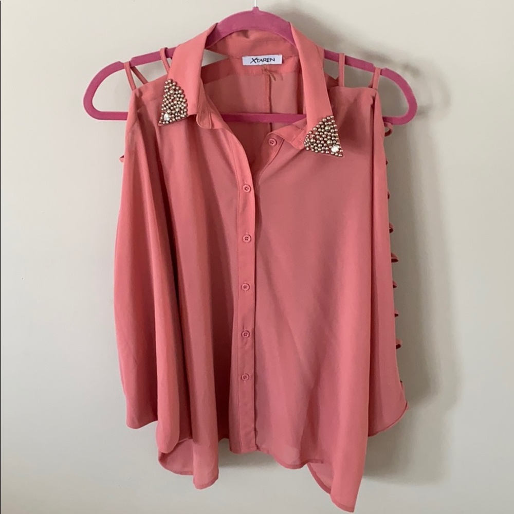 long sleeve, opens arm, jeweled collar button down